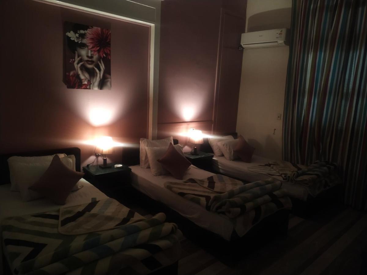 Cairo Golden Plaza Hostel ภายนอก รูปภาพ
