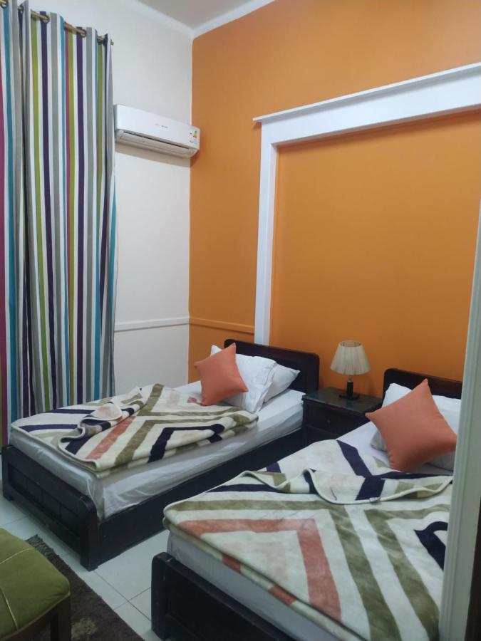 Cairo Golden Plaza Hostel ภายนอก รูปภาพ