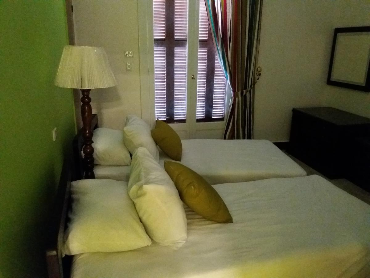 Cairo Golden Plaza Hostel ภายนอก รูปภาพ