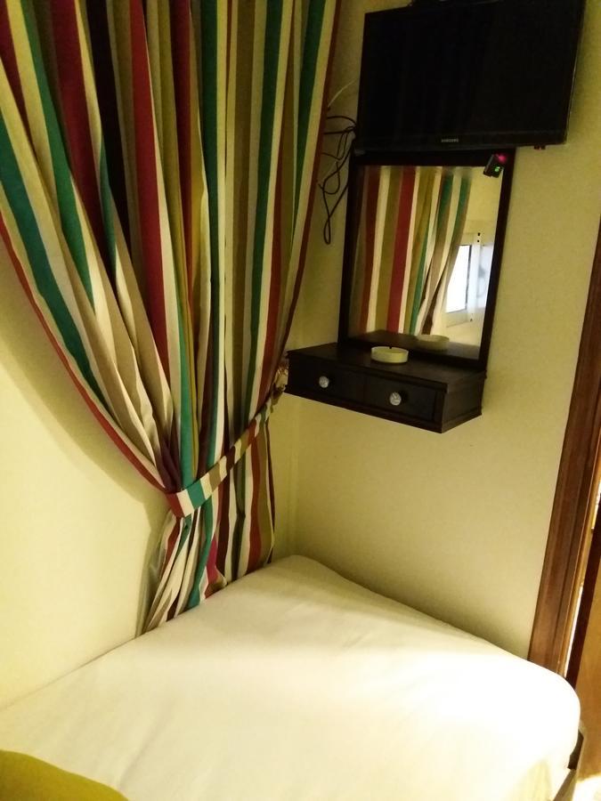 Cairo Golden Plaza Hostel ภายนอก รูปภาพ